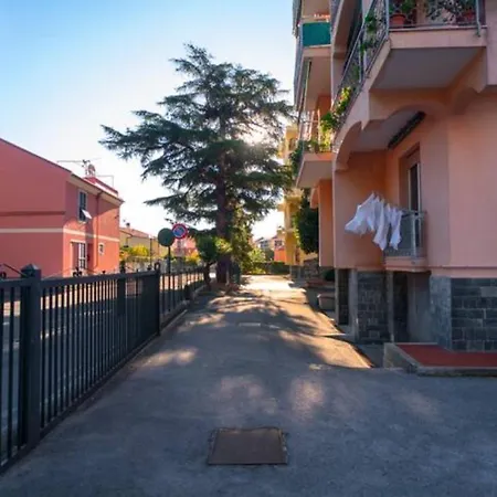 Grazioso Appoggio A 7minuti Dal Mare Апартаменты Пьетра-Лигуре